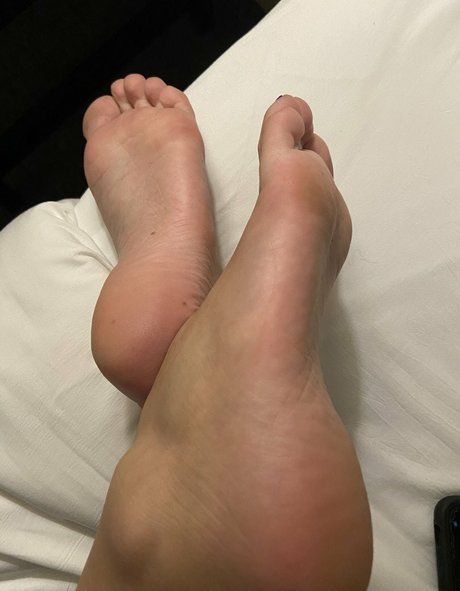 Perfect Mistress nudes model archive