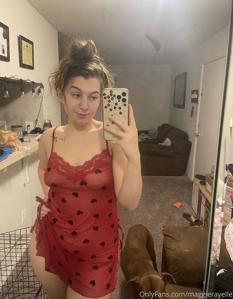 maggierayelle adult actress galleries