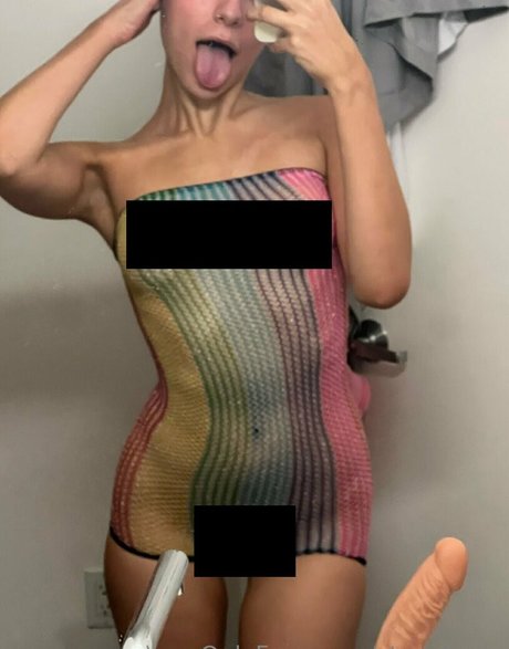 stassibelle model picture