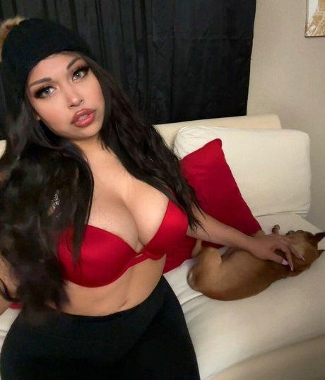 Texas Marie model adult picture