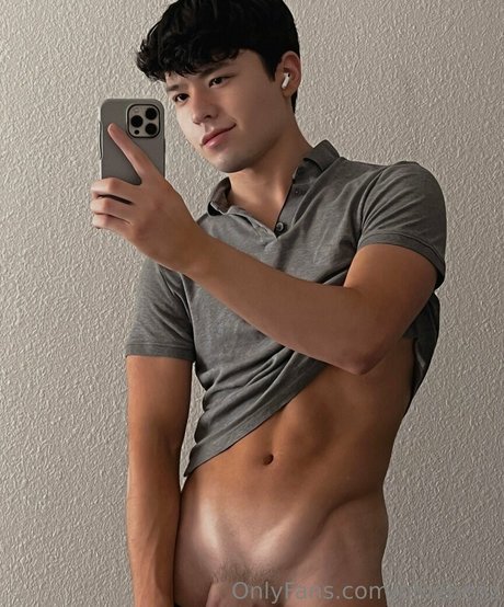 bluebenz adult actress pics