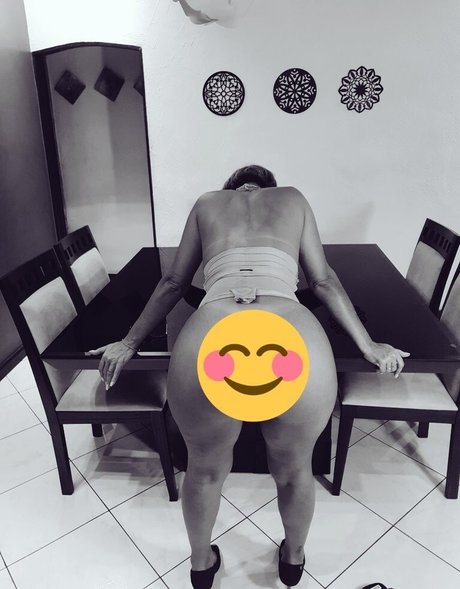 I am Lilika star high quality gallery