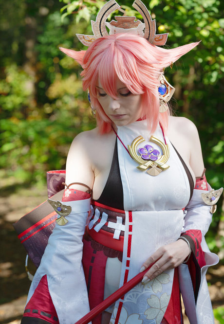 Dera Megurine sexy pornstar images