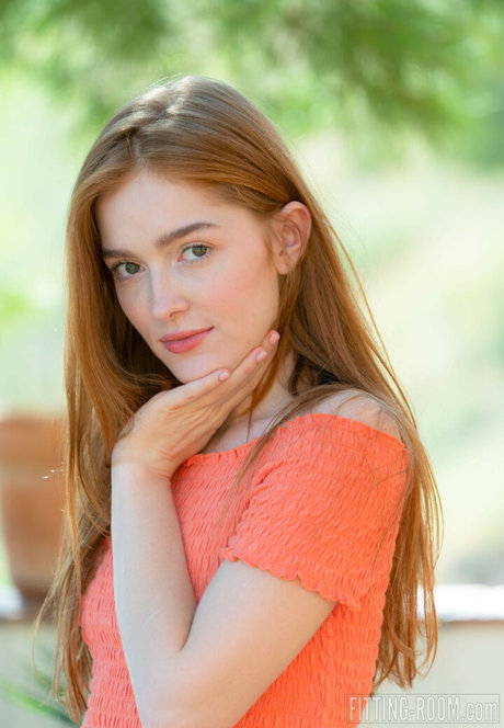 Fitting Room porn model archive