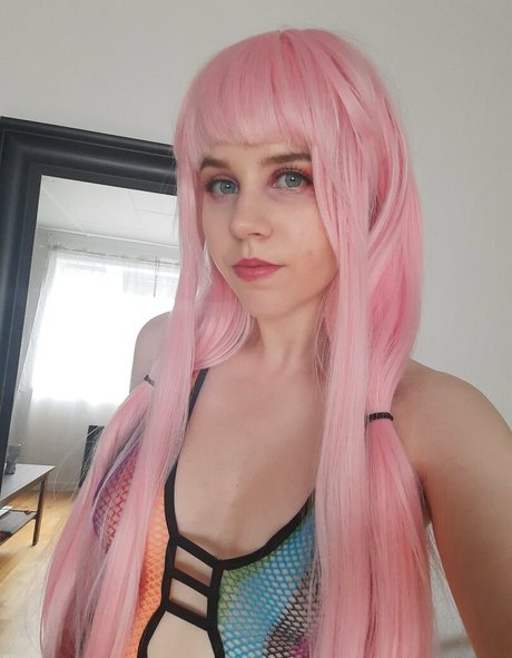 vampiie high quality actress photo