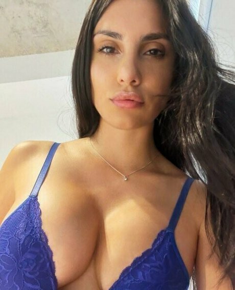 secretviv perfect star photos