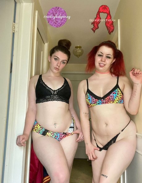 moneybabyvinny nude star pictures