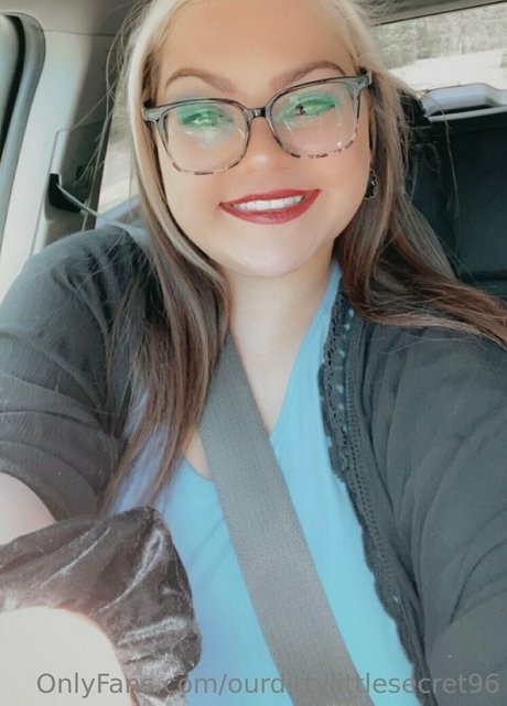 ourdirtylittlesecret96 star sexy pic