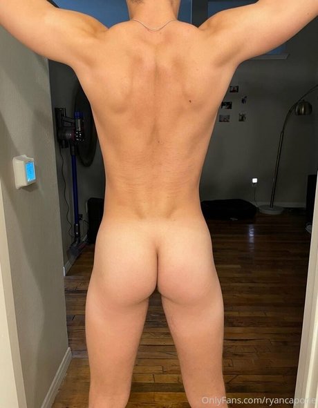 ryancapone exclusive model img