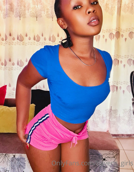 angie bizt nice model pic