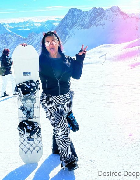 desireedeep model nudes galleries