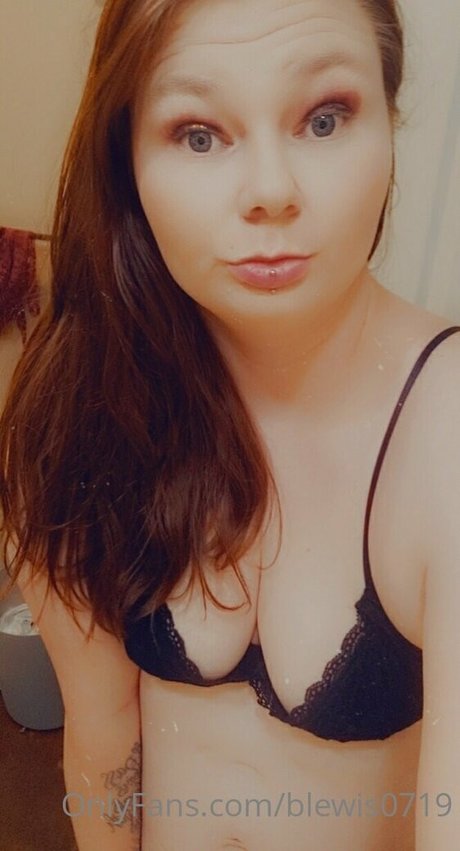 blewis0719 pornstar adult archive