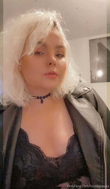 moniiquefox star nude img
