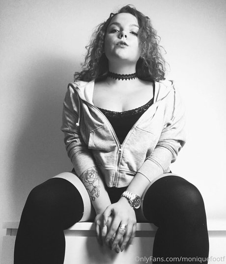 moniiquefox star nice img