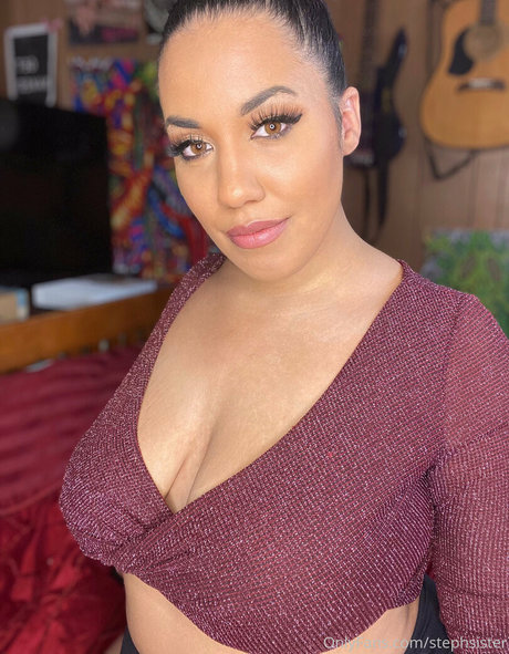 stephsister nude actress image