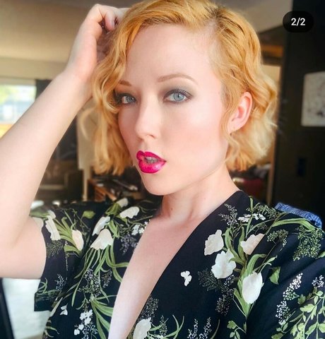 Josephine McAdam art model photo