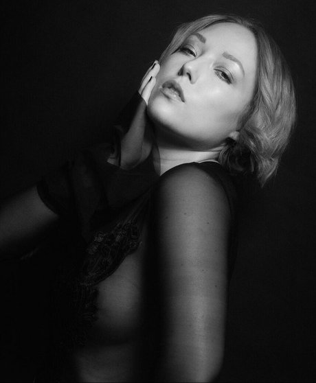 Josephine McAdam model sex pictures