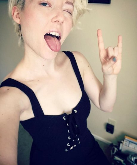 Josephine McAdam xxx model images