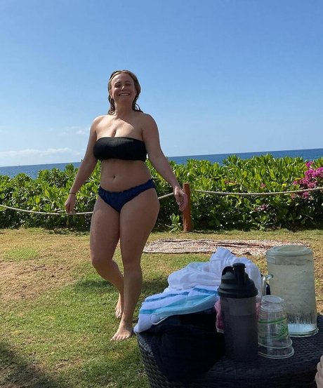 Meagan Gallagher model nude photos