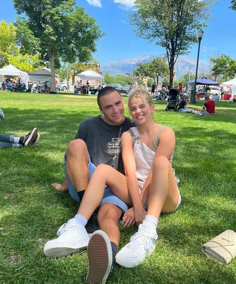 Becca Means top star photos