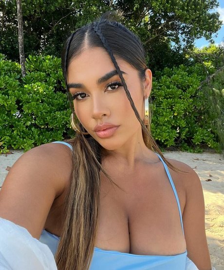 Maria Perez naked star photos