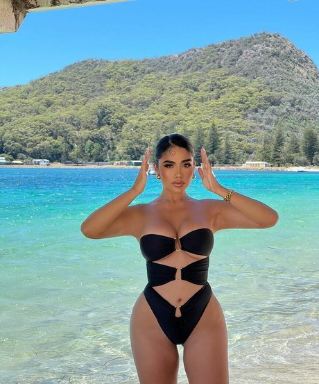 Maria Perez beautiful actress images