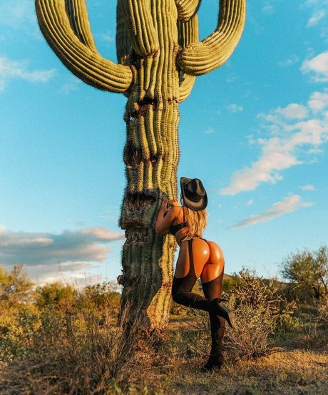 Faithmarone pornographic star img