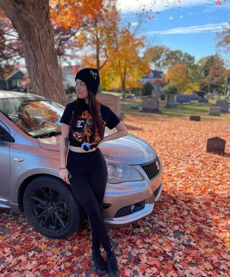 herbivorewh0revip star erotic photos