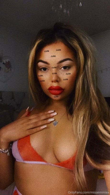 emilyexotics model naked pictures