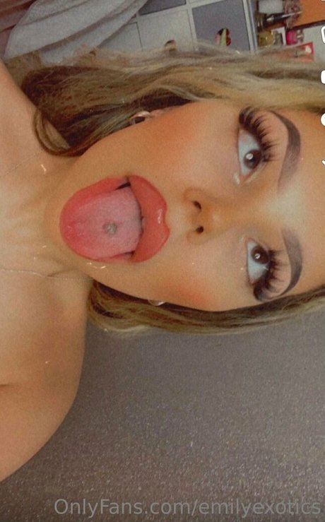 emilyexotics nudes pornstar image