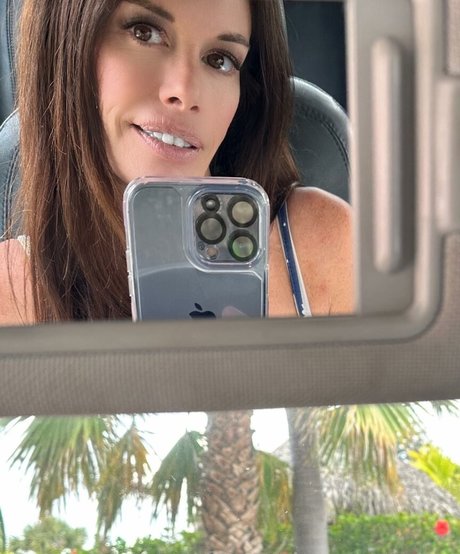 OnlyJans2023 porn star photo