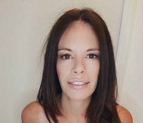 OnlyJans2023 perfect actress image