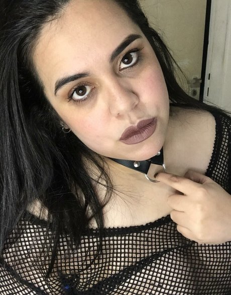 Goddes Nini perfect pornstar img