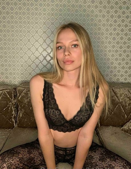 hottestvenus model nice photo