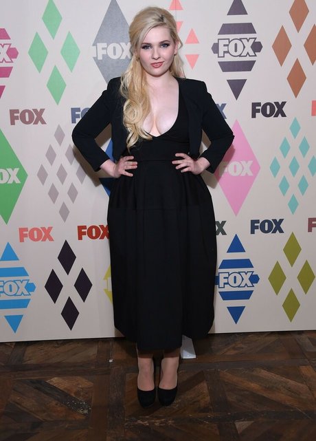 Abigail Breslin exclusive actress image