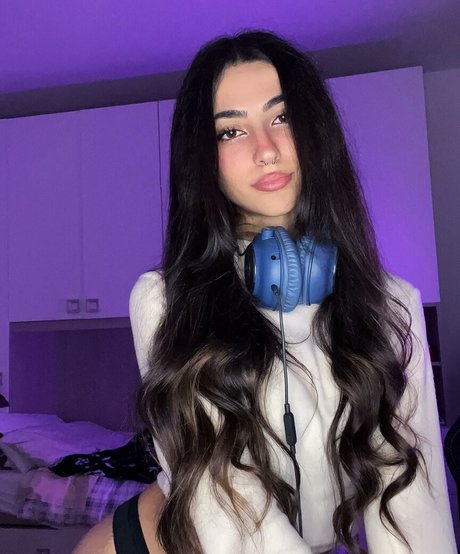 Lucrelisa xxx pornstar images