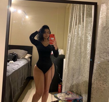 Ashley Bobbio star free photos