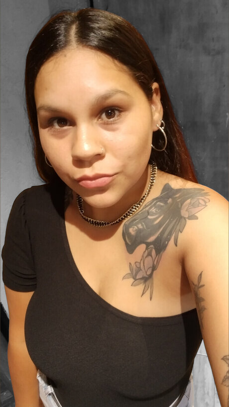 Aghata Gia_ nice actress image