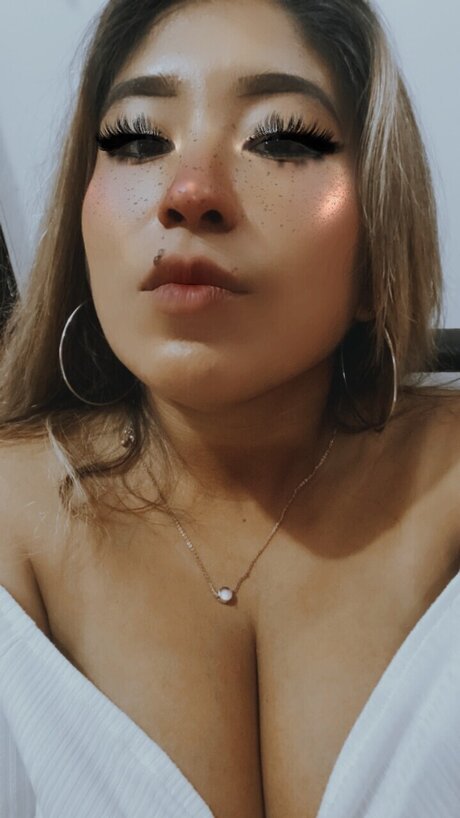 Yanilen star nudes photos