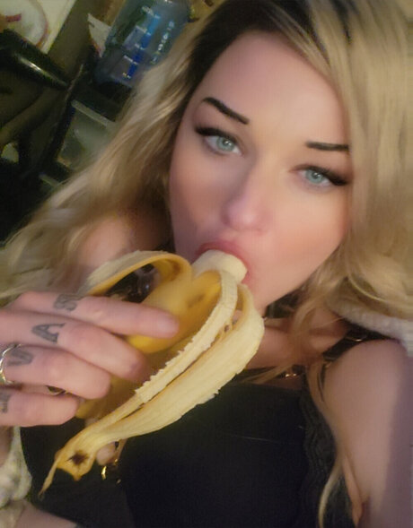 Naughtytopia free actress photos