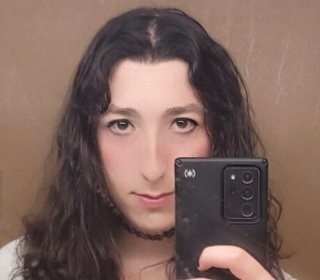 Gussy Queen 3 star galleries