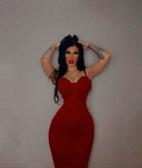 Tia Evans nice pornstar pictures