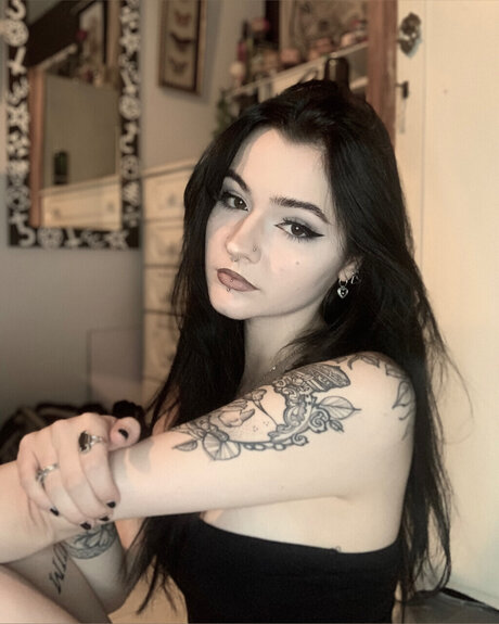 _Aria_ erotic pornstar pictures