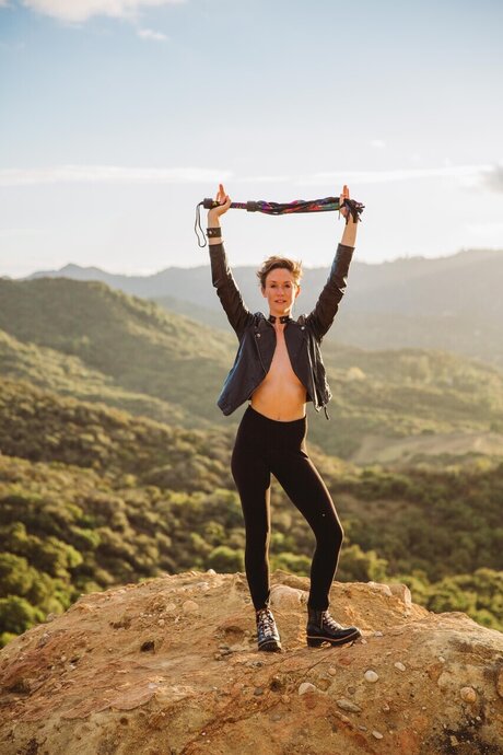 Praise Song porn actress pics