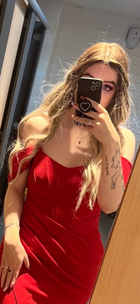 Sarah Ellen model high quality galleries