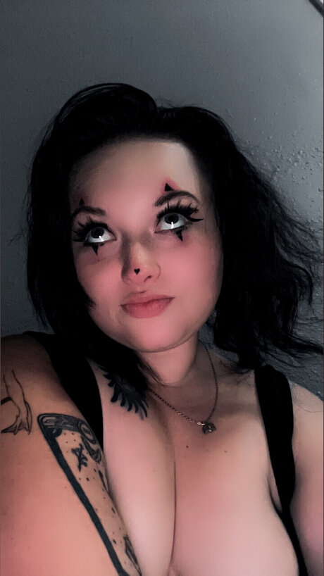 Kalilah Brooks star beautiful pics