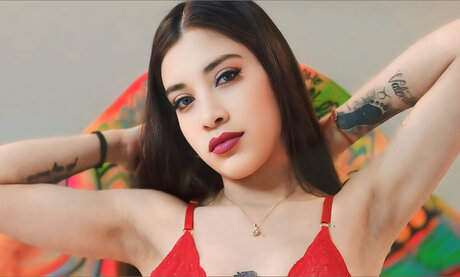 CHLOE HUGES skinny body_ erotic model images