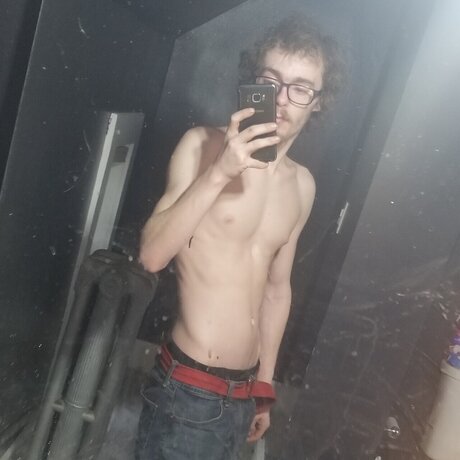 Alex7 24 naked actress pictures