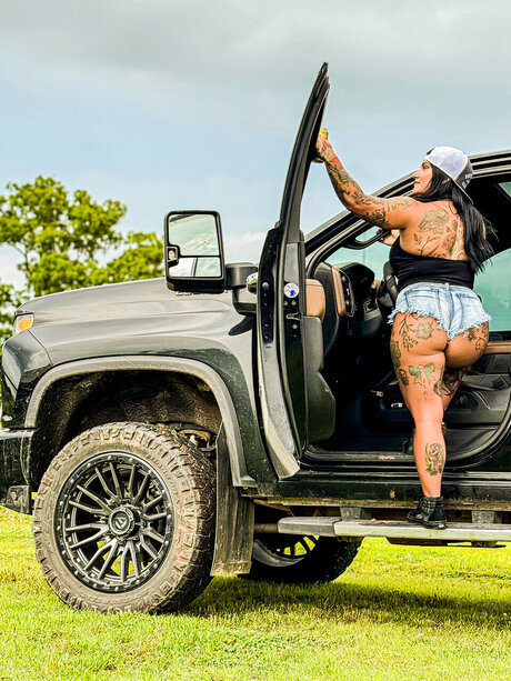 Ventress pornstar art archive