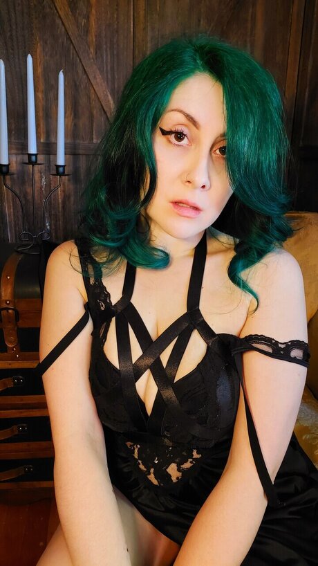 _Ash Phosphoros_ perfect actress img